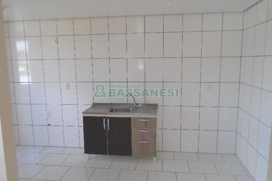 Apartamento com 67m², 2 dormitórios, 2 vagas, no bairro Forqueta em Caxias do Sul para Alugar