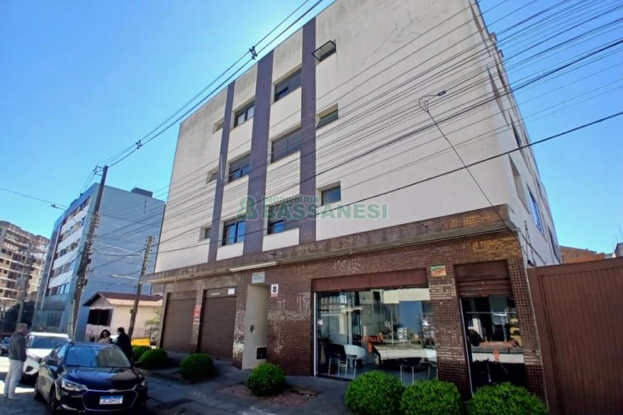 Apto Mobiliado com 63m², 1 dormitório, 1 vaga, no bairro Sagrada Família em Caxias do Sul para Alugar