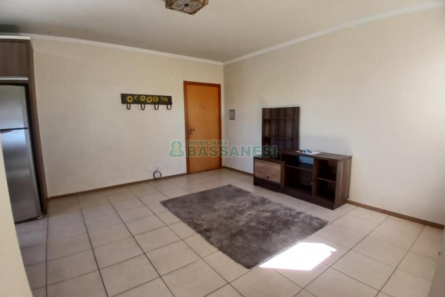 Apto Mobiliado com 63m², 1 dormitório, 1 vaga, no bairro Sagrada Família em Caxias do Sul para Alugar