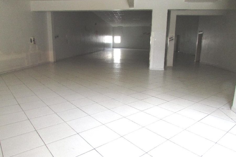 Loja com 340m², no bairro Centro em Caxias do Sul para Comprar