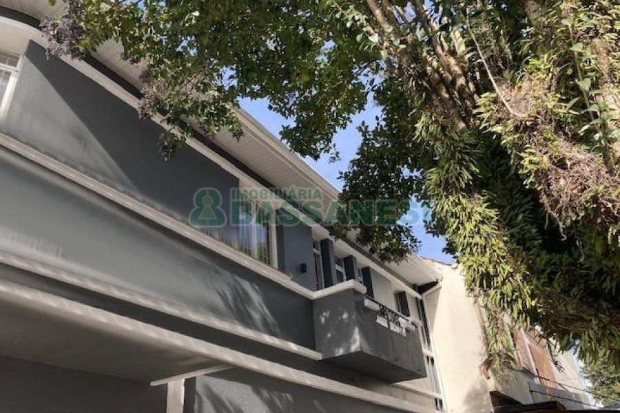 Sala com 50m², no bairro Centro em Caxias do Sul para Alugar