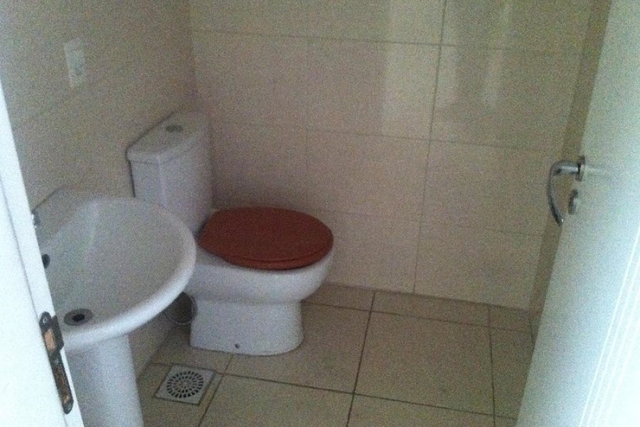 Loja com 233m², no bairro São Pelegrino em Caxias do Sul para Comprar