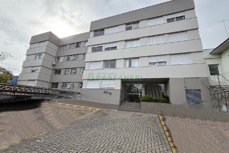 Apartamento com 82m², 2 dormitórios, 1 vaga, no bairro Santa Catarina em Caxias do Sul para Alugar