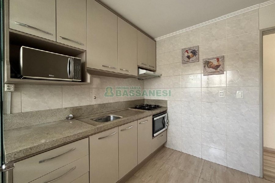 Apartamento com 82m², 2 dormitórios, 1 vaga, no bairro Santa Catarina em Caxias do Sul para Alugar