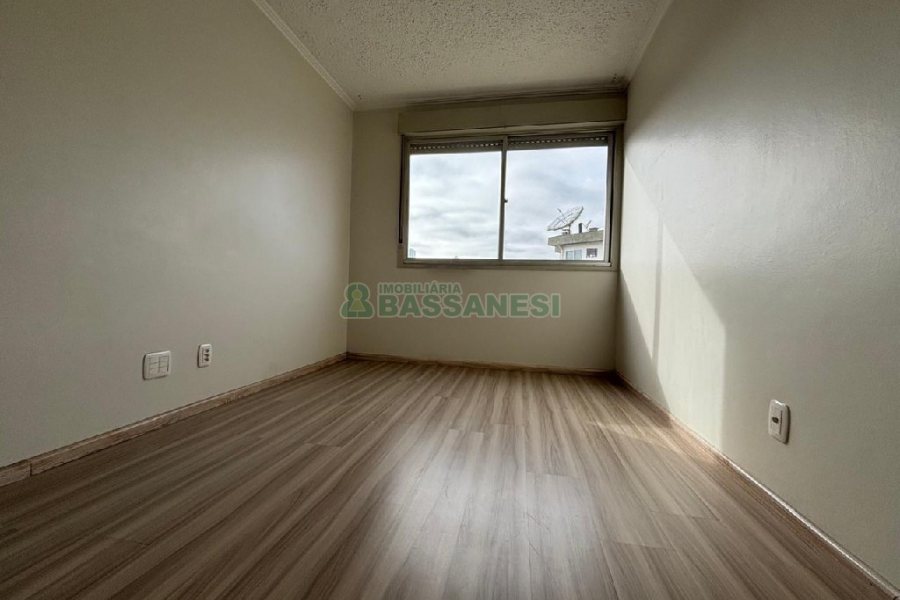 Apartamento com 82m², 2 dormitórios, 1 vaga, no bairro Santa Catarina em Caxias do Sul para Alugar