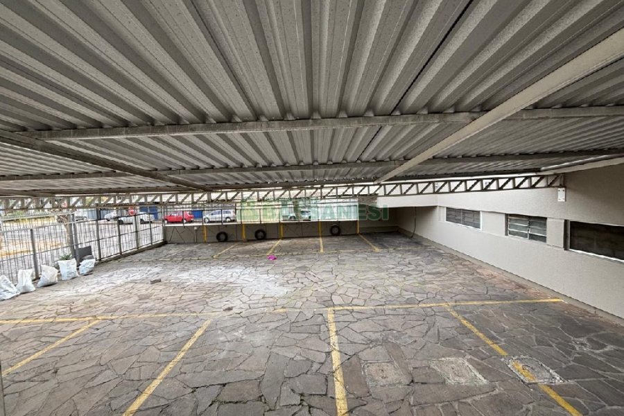 Apartamento com 82m², 2 dormitórios, 1 vaga, no bairro Santa Catarina em Caxias do Sul para Alugar