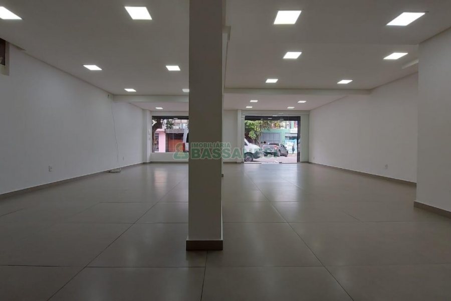 Loja com 147m², no bairro Centro em Caxias do Sul para Alugar