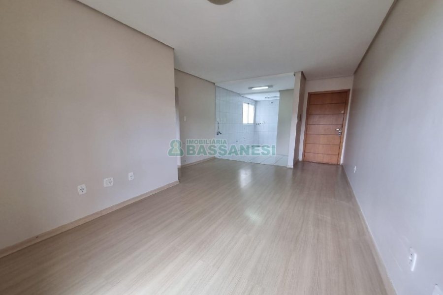 Apartamento com 75m², 2 dormitórios, 2 vagas, no bairro Santa Catarina em Caxias do Sul para Alugar
