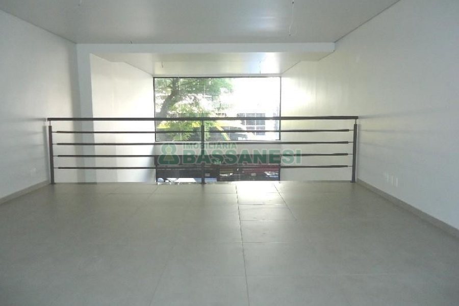 Loja com 110m², no bairro Centro em Caxias do Sul para Alugar