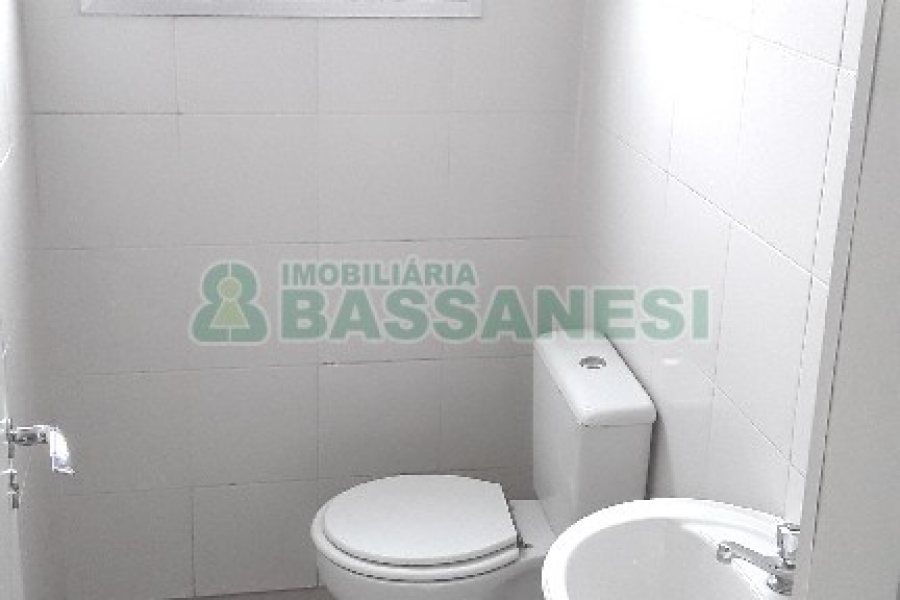 Loja com 110m², no bairro Centro em Caxias do Sul para Alugar