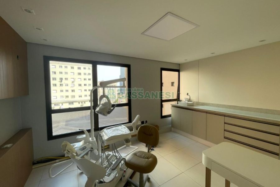 Sala com 68m², 1 vaga, no bairro Centro em Caxias do Sul para Comprar