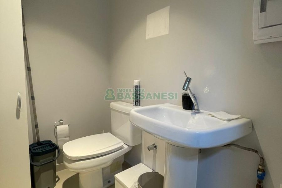 Sala com 68m², 1 vaga, no bairro Centro em Caxias do Sul para Comprar