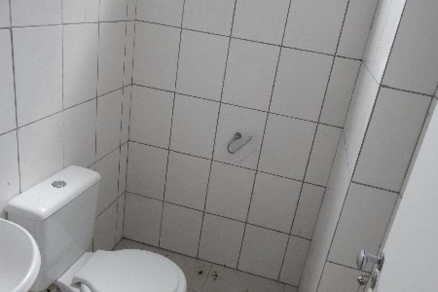 Pavilhão com 300m², no bairro Sanvitto em Caxias do Sul para Comprar