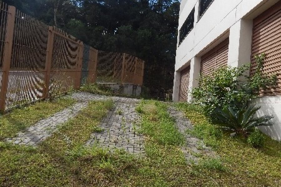 Pavilhão com 300m², no bairro Sanvitto em Caxias do Sul para Comprar