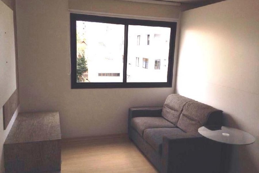 Apto Mobiliado com 40m², 1 dormitório, no bairro Centro em Caxias do Sul para Alugar