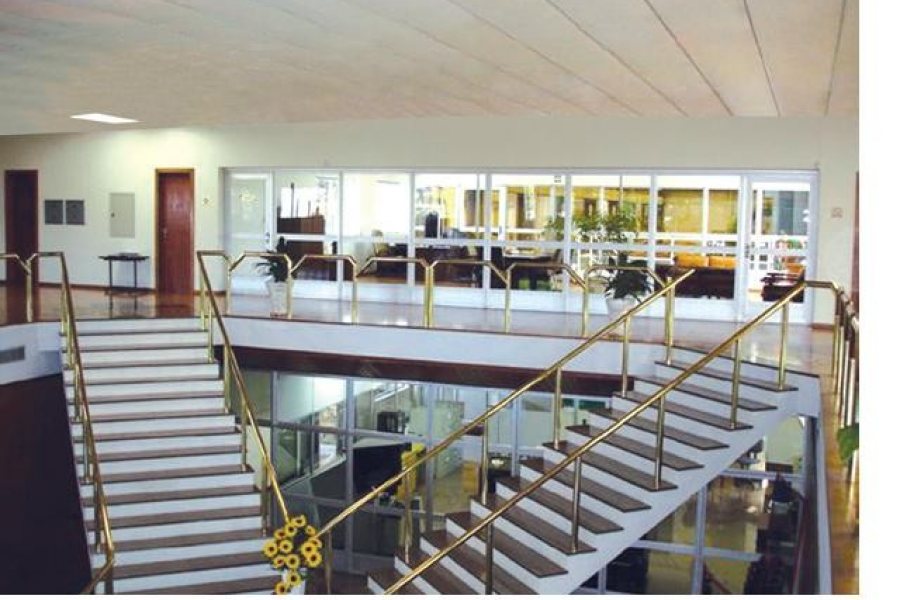 Pavilhão com 10000m², no bairro Nona legua em Caxias do Sul para Comprar