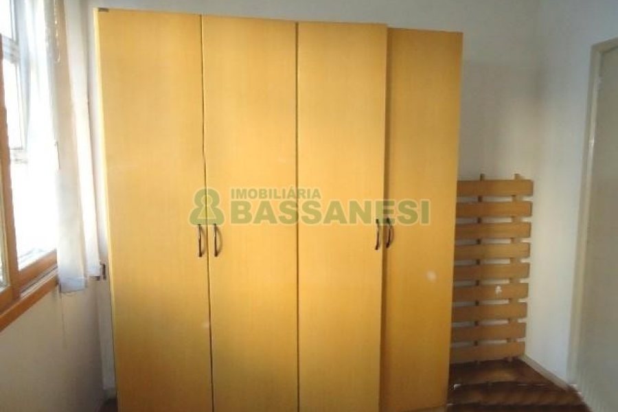 Apto Mobiliado com 35m², 1 dormitório, no bairro Centro em Caxias do Sul para Alugar