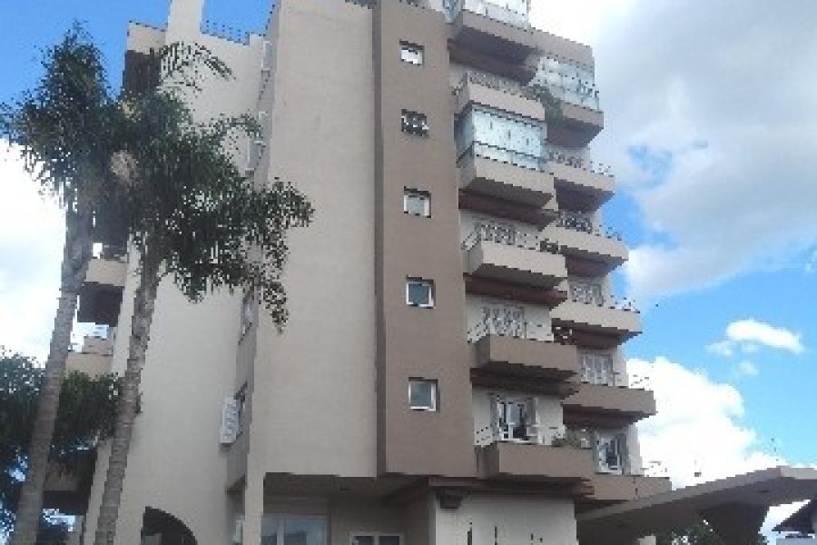 Apartamento com 198m², 3 dormitórios, 2 vagas, no bairro Panazzolo em Caxias do Sul para Comprar