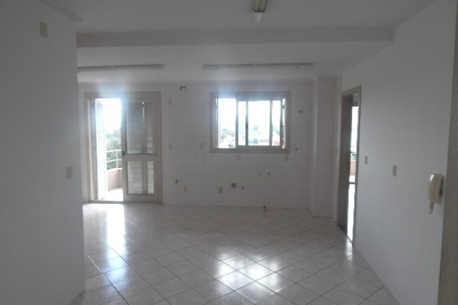 Apartamento com 198m², 3 dormitórios, 2 vagas, no bairro Panazzolo em Caxias do Sul para Comprar