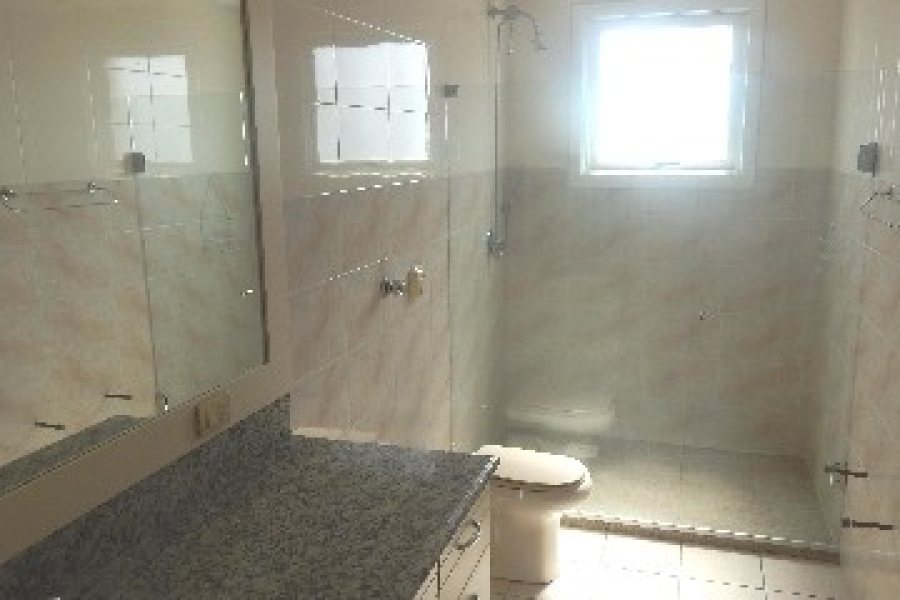 Apartamento com 198m², 3 dormitórios, 2 vagas, no bairro Panazzolo em Caxias do Sul para Comprar
