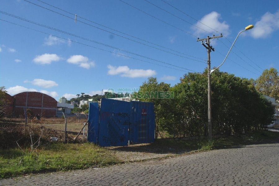 Terreno com 2000m², no bairro São José em Caxias do Sul para Alugar