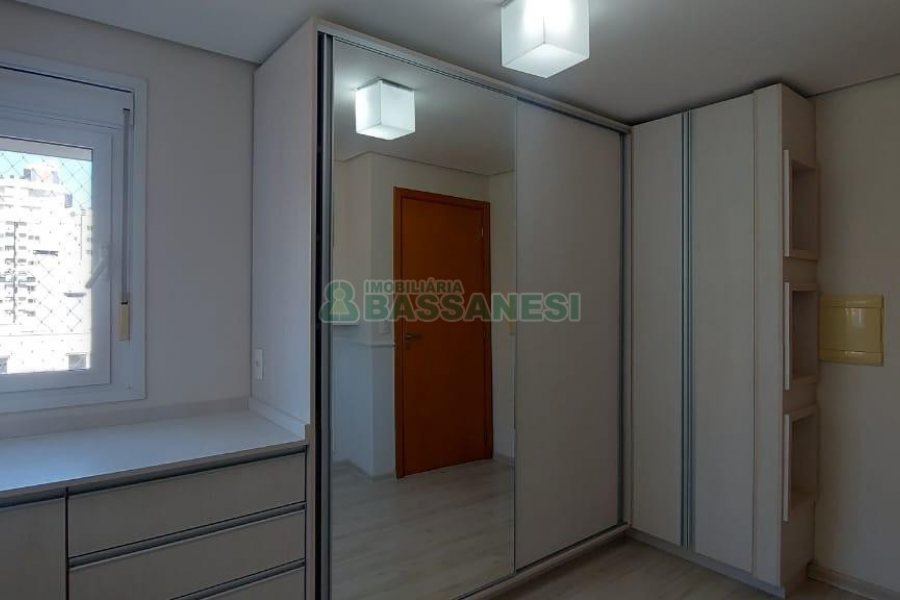 Apartamento com 90m², 2 dormitórios, 2 vagas, no bairro Madureira em Caxias do Sul para Alugar