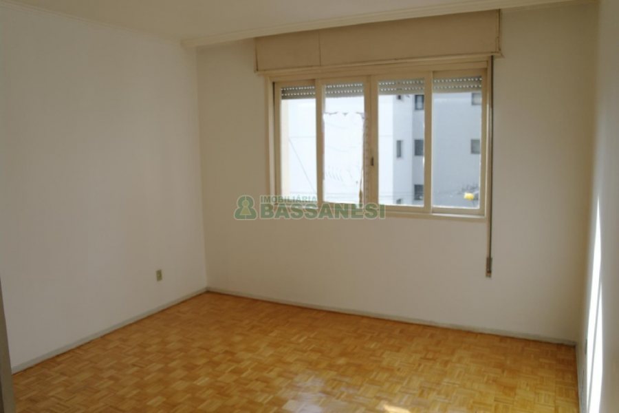 Apartamento com 92m², 3 dormitórios, 2 vagas, no bairro São Pelegrino em Caxias do Sul para Comprar