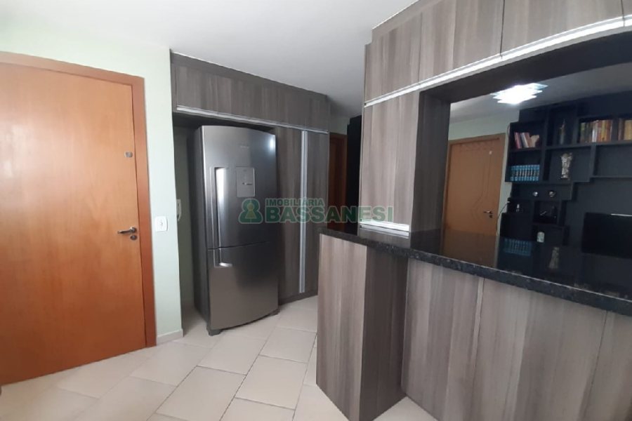 Apartamento com 42m², 1 dormitório, no bairro Presidente Vargas em Caxias do Sul para Comprar