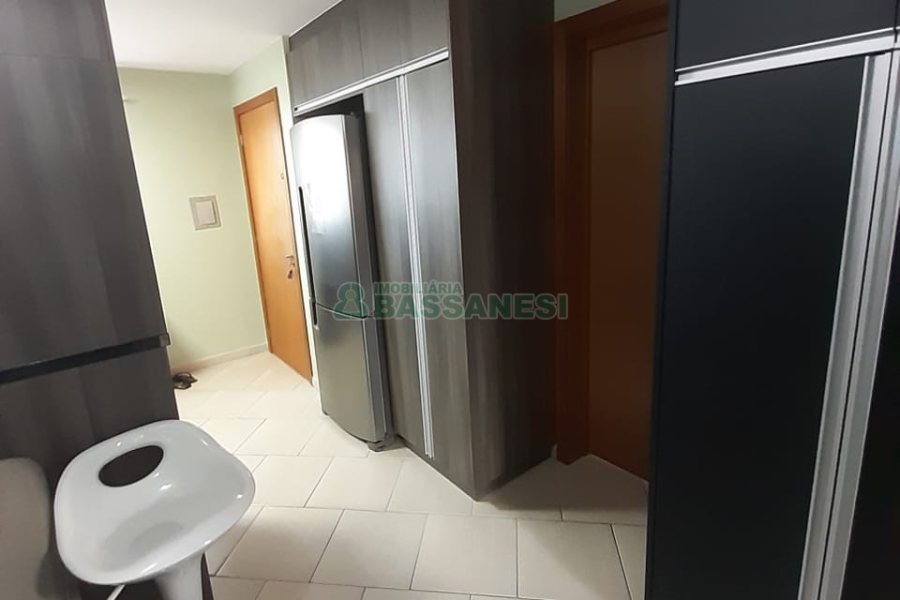 Apartamento com 42m², 1 dormitório, no bairro Presidente Vargas em Caxias do Sul para Comprar