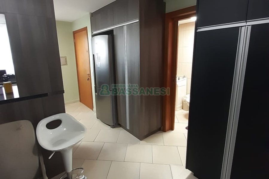 Apartamento com 42m², 1 dormitório, no bairro Presidente Vargas em Caxias do Sul para Comprar