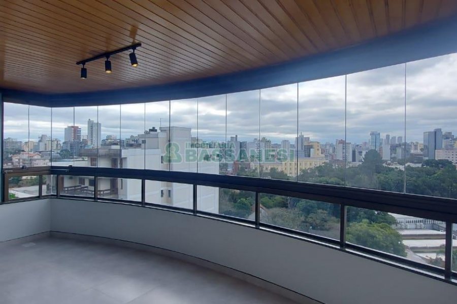 Apto Mobiliado com 155m², 3 dormitórios, 2 vagas, no bairro Rio Branco em Caxias do Sul para Comprar