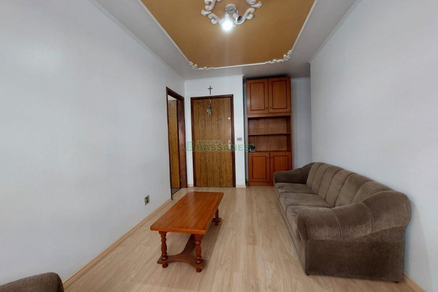 Apartamento com 75m², 2 dormitórios, 1 vaga, no bairro Centro em Caxias do Sul para Alugar