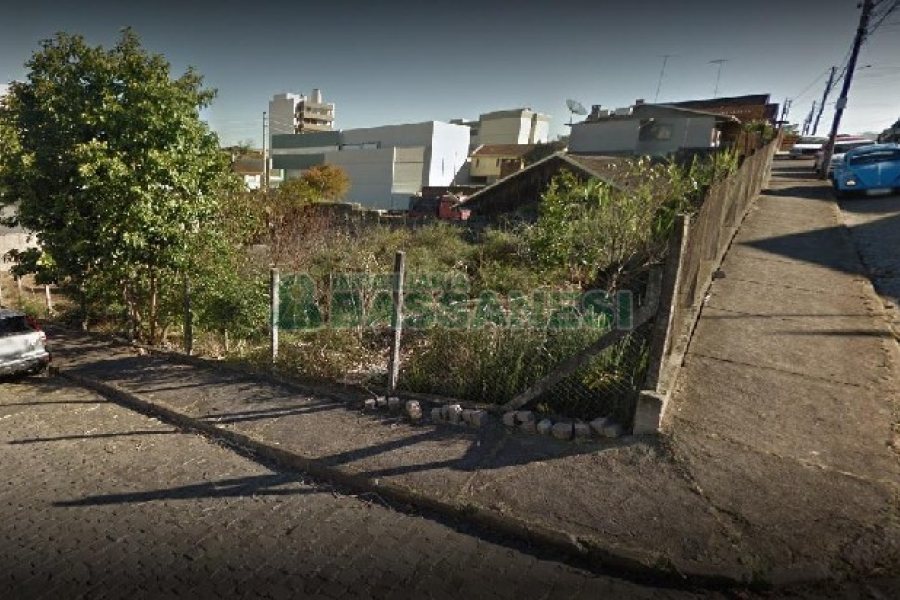 Terreno com 720m², no bairro Lourdes em Caxias do Sul para Alugar