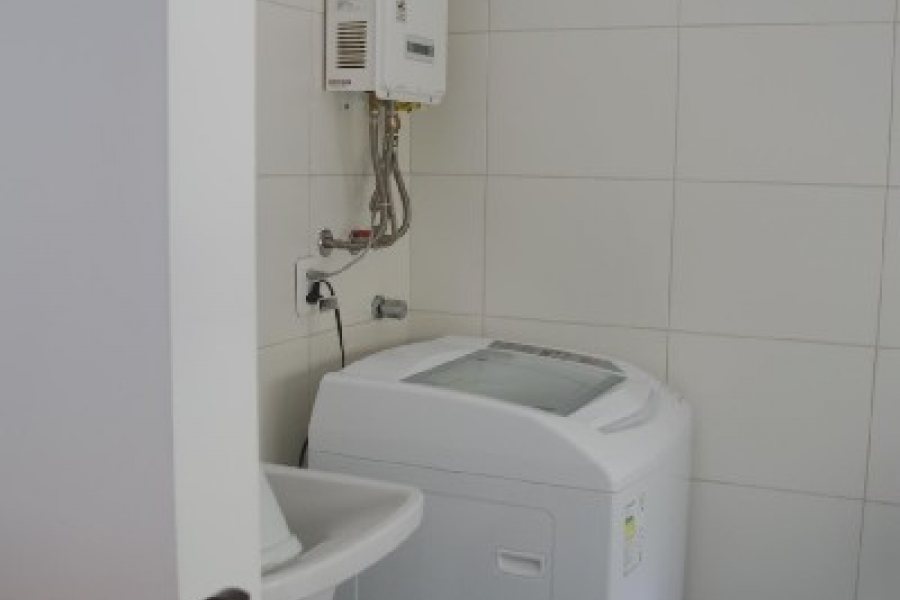 Apto Mobiliado com 30m², 1 dormitório, 1 vaga, no bairro Centro em Caxias do Sul para Alugar ou Comprar