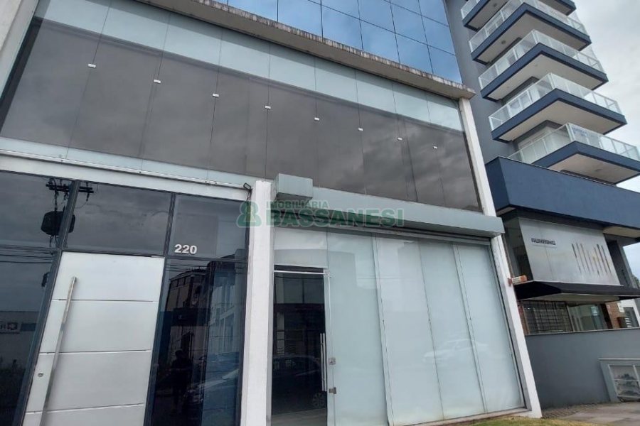 Loja com 12m², 1 vaga, no bairro Villagio Iguatemi em Caxias do Sul para Alugar