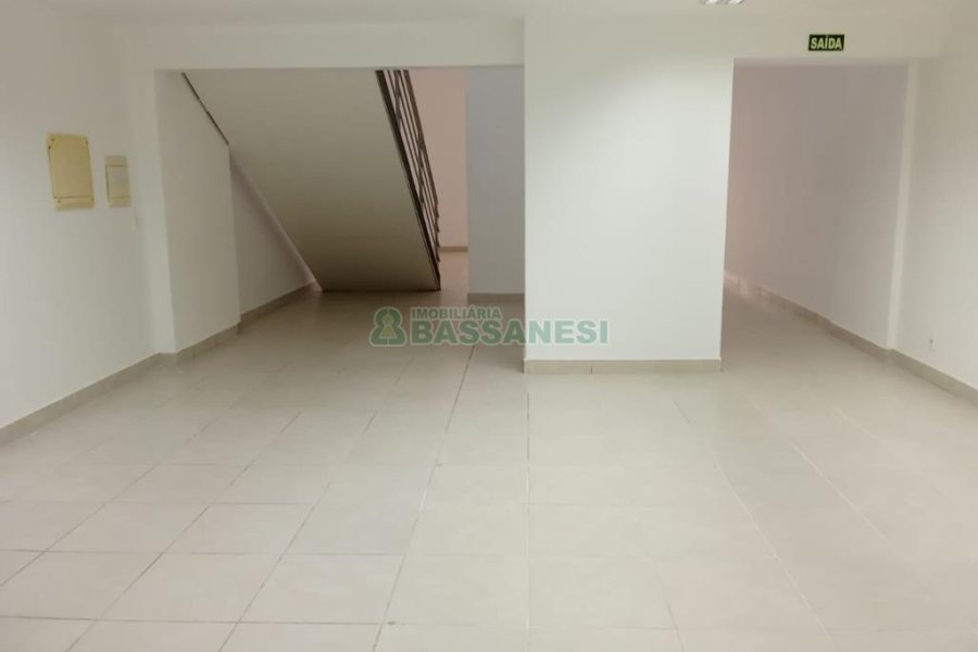 Loja com 210m², no bairro Centro em Caxias do Sul para Alugar