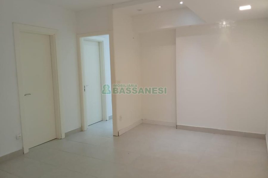 Loja com 210m², no bairro Centro em Caxias do Sul para Alugar