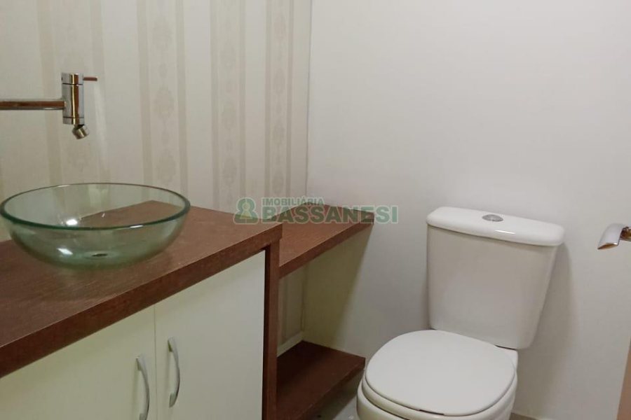 Loja com 210m², no bairro Centro em Caxias do Sul para Alugar