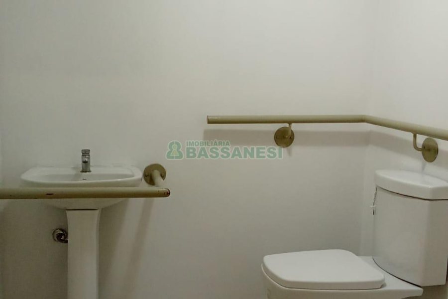 Loja com 210m², no bairro Centro em Caxias do Sul para Alugar