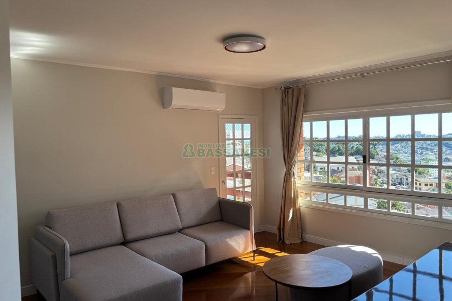 Apto Mobiliado com 300m², 4 dormitórios, 2 vagas, no bairro Jardim América em Caxias do Sul para Alugar ou Comprar