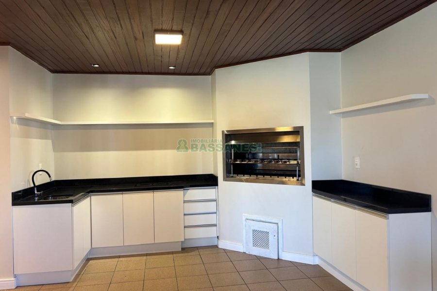Apto Mobiliado com 300m², 4 dormitórios, 2 vagas, no bairro Jardim América em Caxias do Sul para Alugar ou Comprar