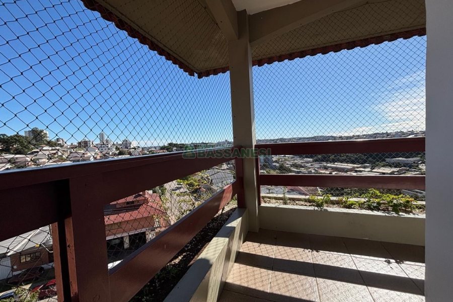 Apto Mobiliado com 300m², 4 dormitórios, 2 vagas, no bairro Jardim América em Caxias do Sul para Alugar ou Comprar