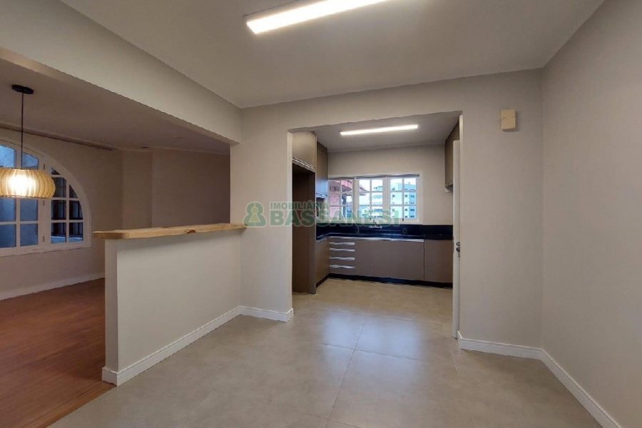Apto/Cobertura com 299m², 4 dormitórios, 2 vagas, no bairro Jardim América em Caxias do Sul para Comprar