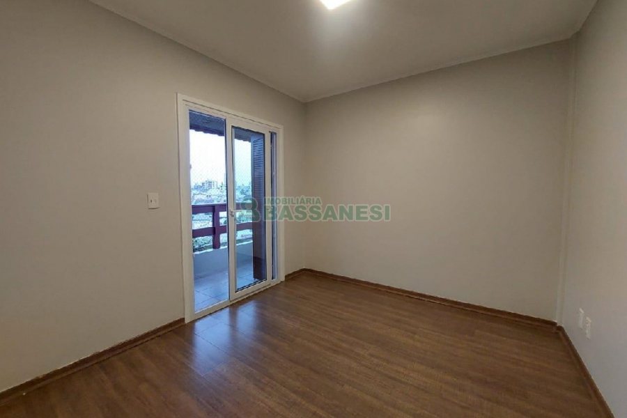 Apto/Cobertura com 299m², 4 dormitórios, 2 vagas, no bairro Jardim América em Caxias do Sul para Comprar