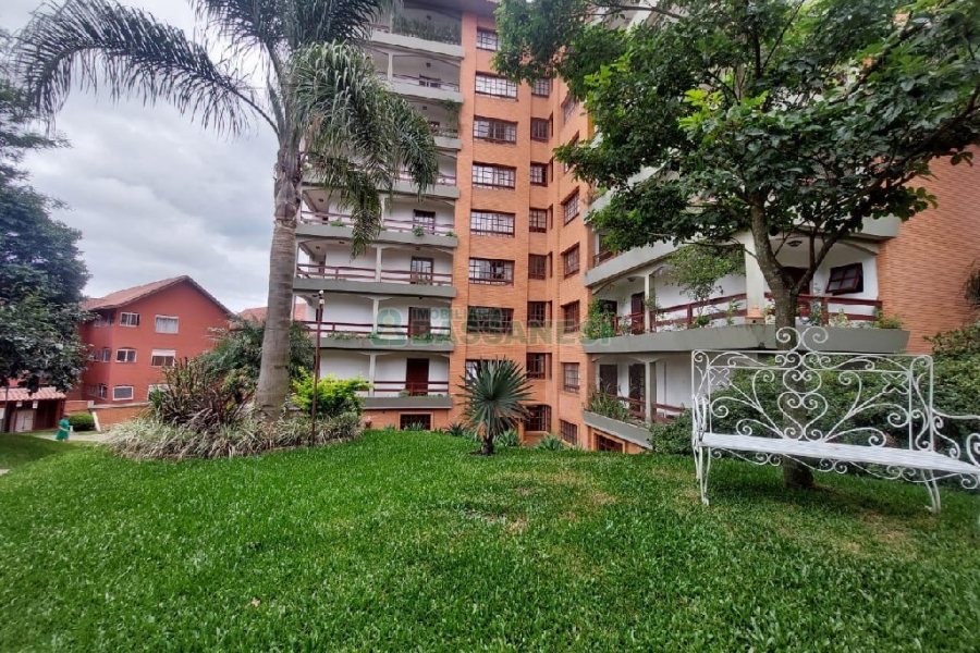 Apto/Cobertura com 299m², 4 dormitórios, 2 vagas, no bairro Jardim América em Caxias do Sul para Comprar