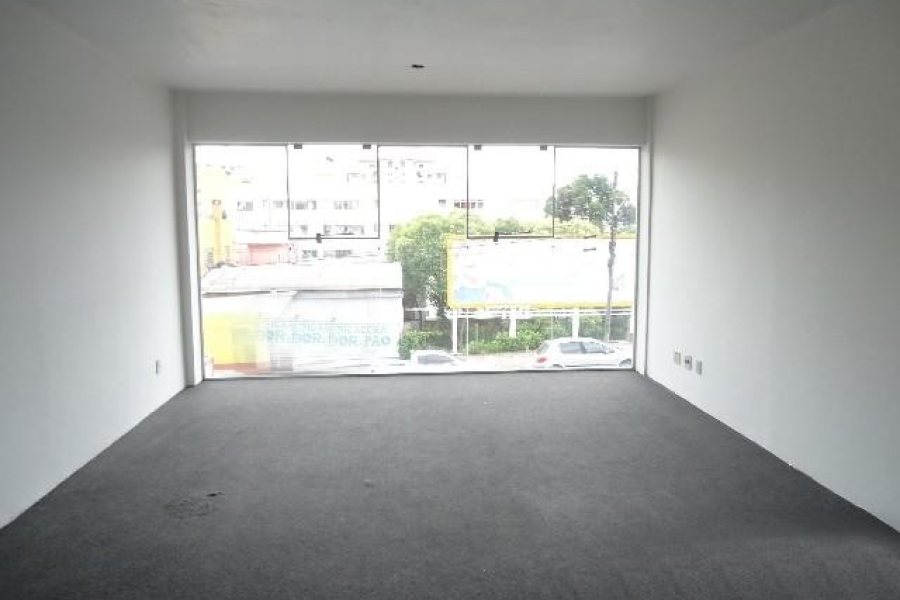 Loja com 90m², no bairro Lourdes em Caxias do Sul para Alugar