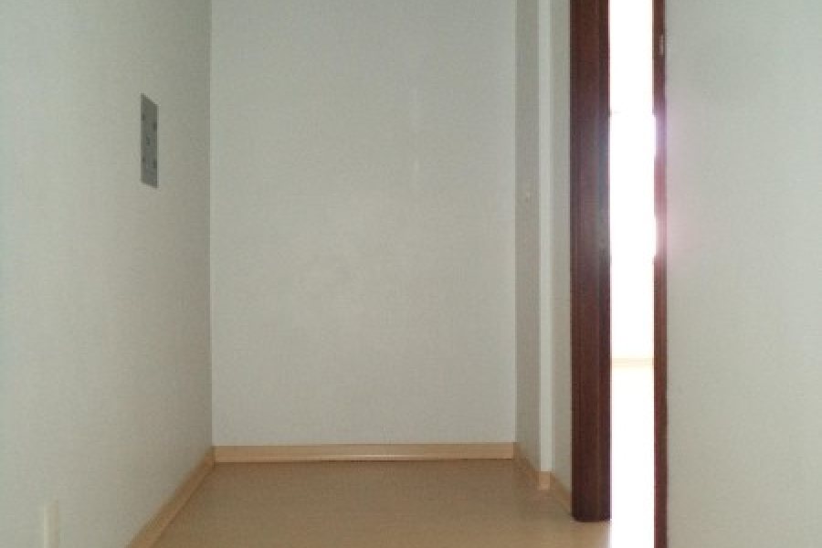 Sala com 26m², no bairro Centro em Caxias do Sul para Alugar