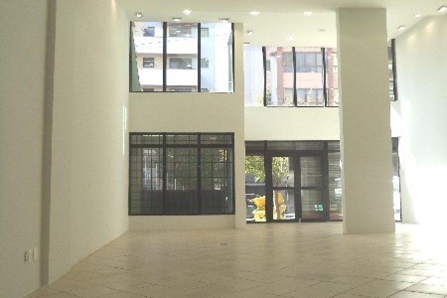 Loja com 420m², no bairro Centro em Caxias do Sul para Alugar