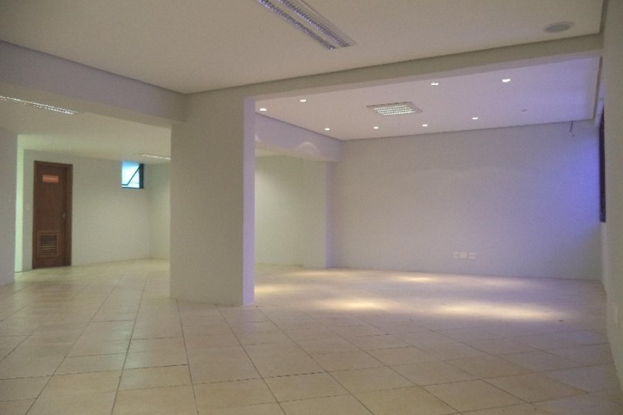 Loja com 420m², no bairro Centro em Caxias do Sul para Alugar