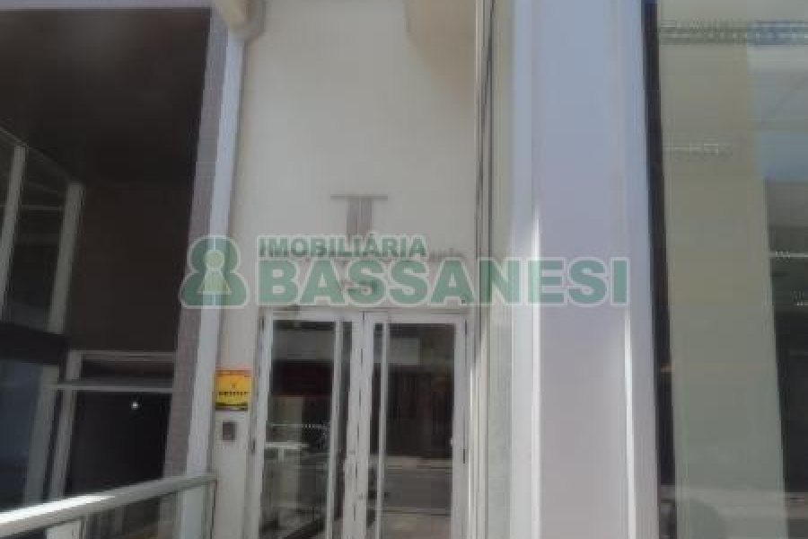 Sala com 46m², 1 vaga, no bairro Centro em Caxias do Sul para Alugar